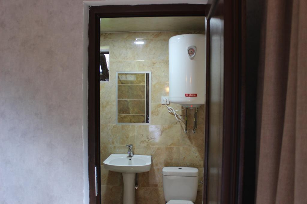 Hotel Sakhli Laghamshi Mestia Exterior foto